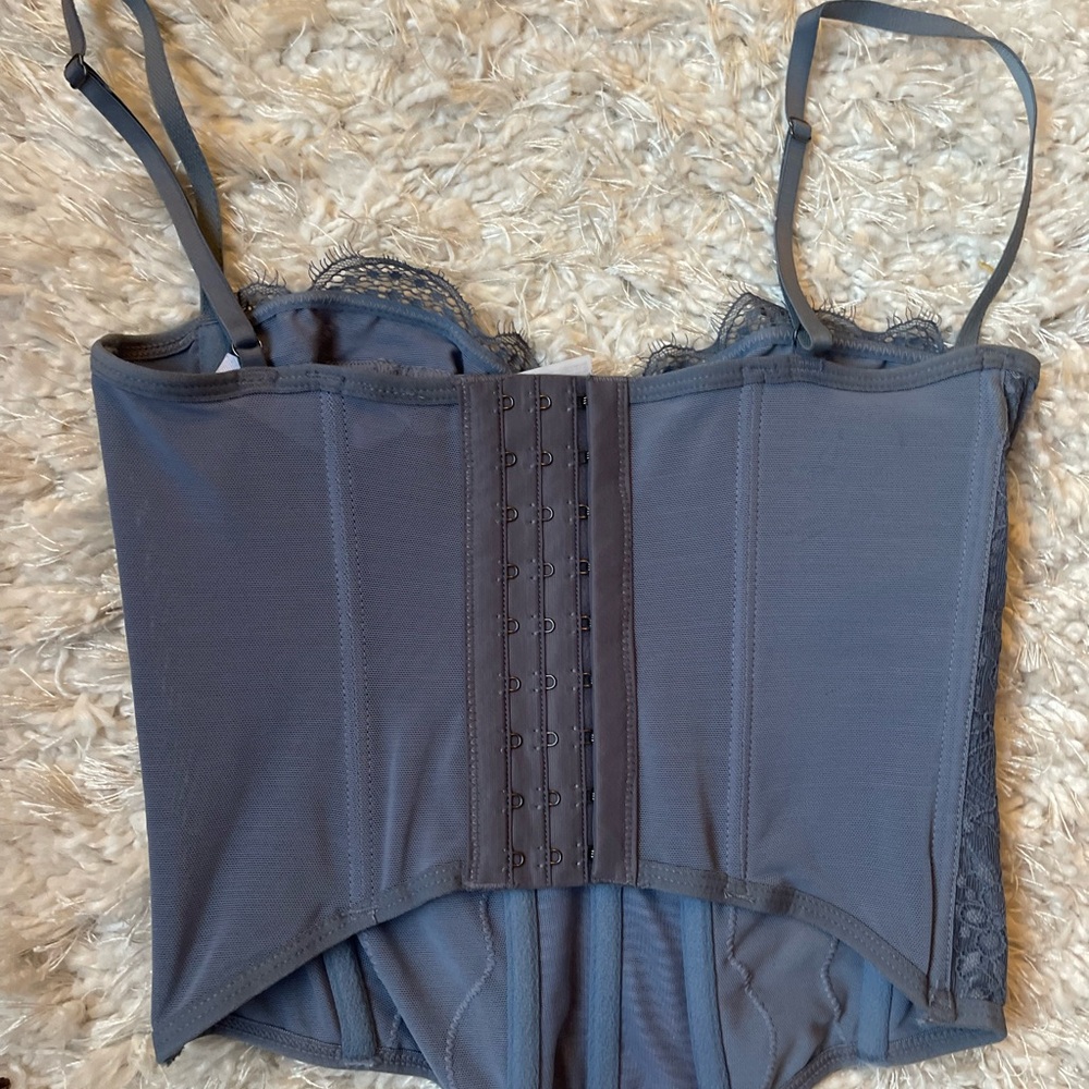 Urban Outfitters Lace Corset Bustier Top in Slate Gray Size Small - Picture 2 of 3
